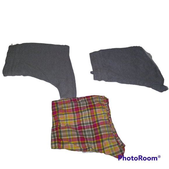BUNDLE OF 3 SHORTS WOMEN's SIZE SMALL (XS/S) - Picture 4 of 12
